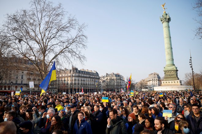 Protest na Place de la republique v Parizu. FOTO: Johanna Geron/Reuters
