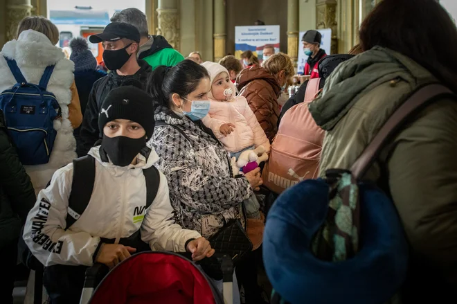 Po podatkih policije sta do ponedeljka 502 državljana Ukrajine zaprosila za mednarodno zaščito. FOTO: Voranc Vogel/Delo
