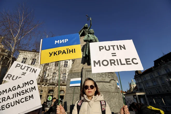 Mir Ukrajini! FOTO: Jože Suhadolnik
