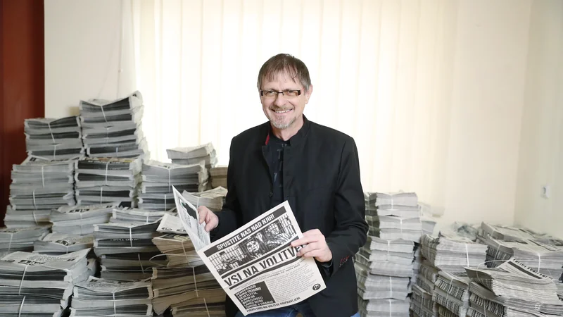 Fotografija: Novi predsednik Piratske stranke Boštjan Tavčar meni, da je največja težava Piratov preboj v medije. FOTO: Leon Vidic/Delo