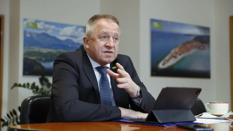 Fotografija: Minister za gospodarstvo Zdravko Počivalšek je vladi predstavil nabor ukrepov za ublažitev vpliva visokih cen pogonskih goriv. FOTO: Leon Vidic/Delo