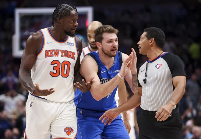 Luka Dončić je ugovarjal sodnikom. FOTO: Kevin Jairaj/USA Today Sports
