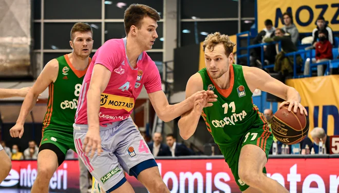 Jaka Blažič (desno), Edo Murić &amp; Co. novembra niso bili kos Megi. FOTO: ABA
