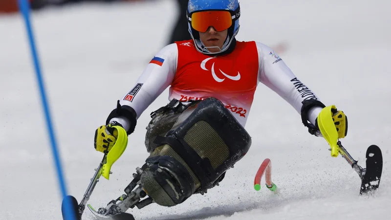 Fotografija: Edini slovenski predstavnik na paraolimpijskih igrah Jernej Slivnik je v Pekingu svoje nastope končal z odstopom v slallom. FOTO: Gonzalo Fuentes/Reuters