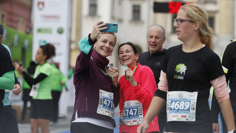 Fotografija: Če na youtubu poskušamo najti kaj o tehniki teka, se bomo utopili v nasvetih. FOTO: Leon Vidic/Delo