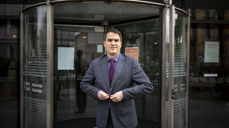 Fotografija: Andrej Grah Whatmough, generalni direktor RTV Slovenija, napoveduje, da bo program za spremembe na RTV Slovenija tokrat še izpopolnil na podlagi svojih dosedanjih izkušenj. FOTO: Voranc Vogel/Delo