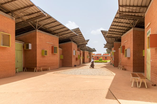 Kirurška klinika in zdravstveni center Léo v Burkina Fasu FOTO Francis Kéré
