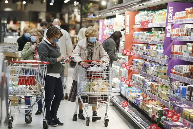 Mercator bi lahko postal lastniško ločen od podjetij, kot so Jamnica, PIK Vrbovec, Zvijezda ... FOTO: Leon Vidic/Delo
