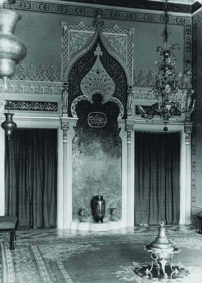 Zahodna stena mavrske dvorane v nadstropju okoli leta 1936. FOTO: Slavko Ciglenečki, hrani Knjižnica Šmarje pri Jelšah
