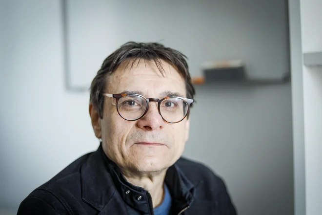 Dr. Srečo Dragoš: &quot;Večinski konsenz prebivalstva v javnem mnenju imamo tudi o tem, da je javno mnenje pripravljeno na višje davke, če bi s tem zmanjšali neenakosti&quot;. FOTO:&nbsp;Jože Suhadolnik/Delo
