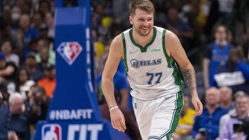 Fotografija: Luka Dončić je vpisal nov trojni dvojček. FOTO: Jerome Miron/USA Today Sports
