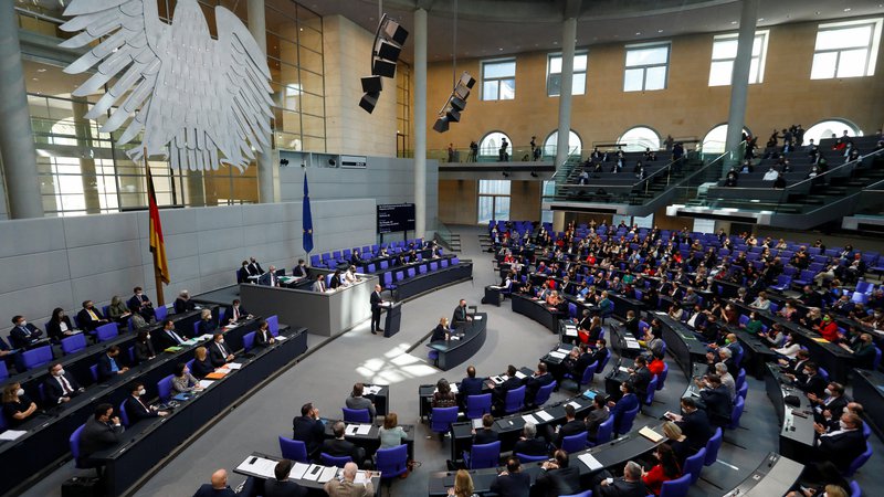 Fotografija: Nemški zvezni parlament. FOTO: Michele Tantussi/REUTERS
