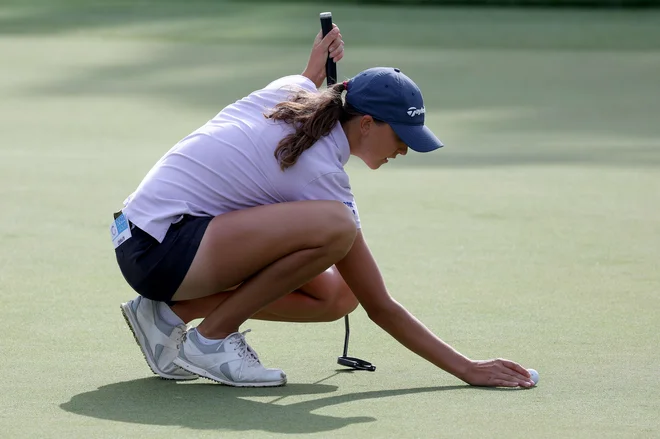 Pia Babnik med turnirjem v Kaliforniji. FOTO: Harry How/AFP
