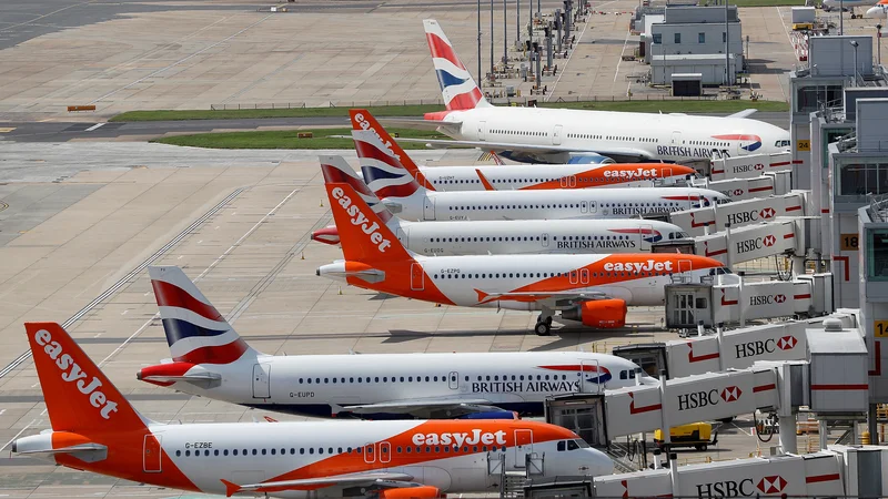 Fotografija: Easyjet je za danes in jutri odpovedal sto letov. FOTO: Reuters
