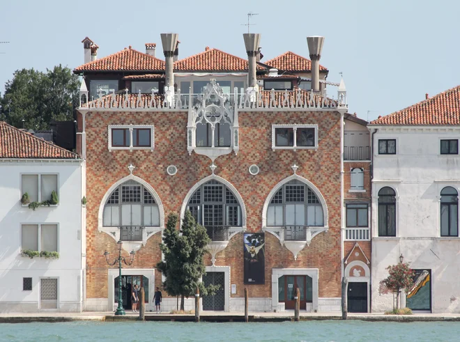 V palači Casa dei Tre Oci bodo prirejali razstave v sodelovanju z galerijo Tate in newyorškim Muzejem moderne umetnosti. FOTO: Till Niermann
