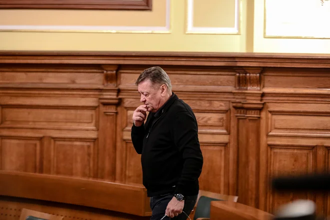 Župan Zoran Janković vabi na čistilne akcije. FOTO: Črt Piksi/Delo
