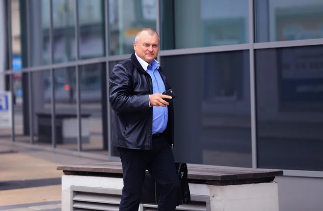 Franc Kangler trdi, da je žrtev političnega pregona in da so bili postopki, v katerih se je znašel, zrežirani. FOTO: Tadej Regent
