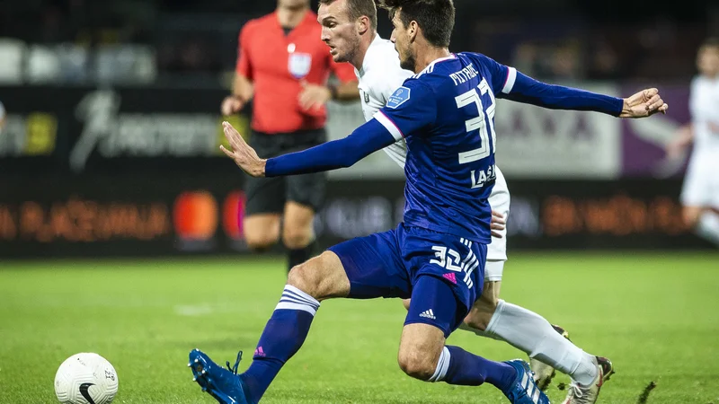 Fotografija: Nemanja Mitrović in Đorđe Ivanović (v ozadju) bosta tokrat združila moči. FOTO: Jure Banfi/Mariborinfo