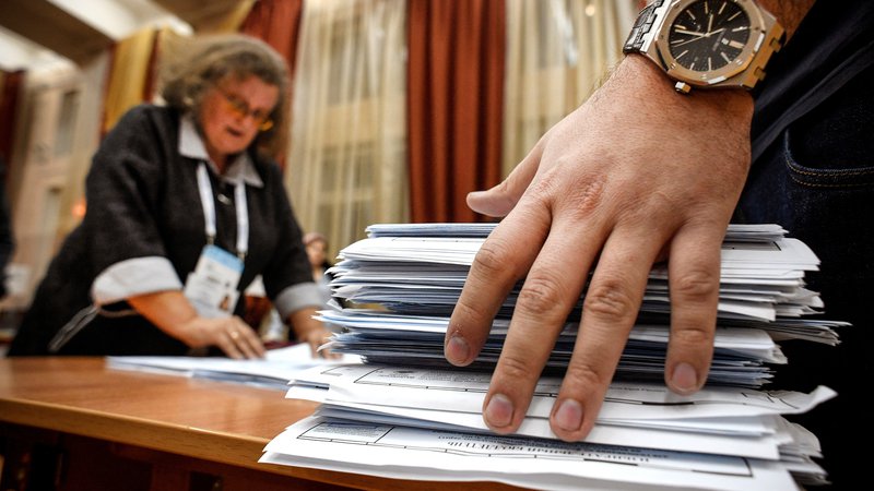 Fotografija: Iz Rusije ne bo mogoče glasovati niti po pošti. FOTO: Aleksander Nemenov/AFP
