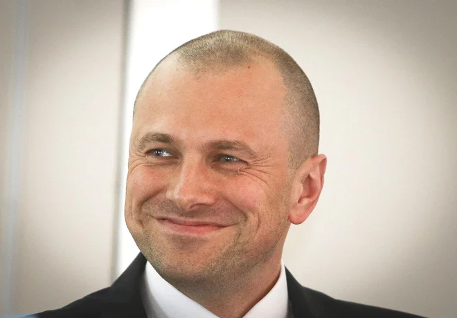 Predsednik uprave NLB Blaž Brodnjak je sicer že večkrat napovedal izplačilo stotih milijonov evrov za dividende, a bo z natančnim predlogom počakal do sklica skupščine. Foto Jože Suhadolnik
