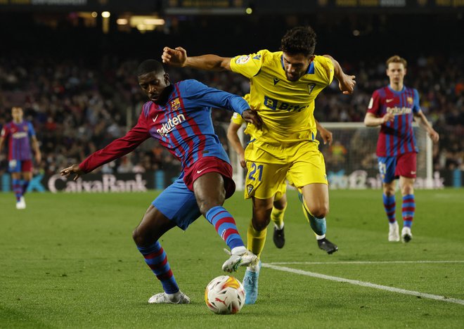 Ousmaneju Dembeleju in drugim nogometašem Barcelone prav nič ni šlo od nog, FOTO: Albert Gea/Reuters
