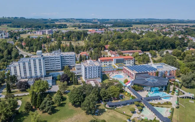 Radenci so danes znani predvsem po zdravilišču in kajpak mineralni vodi. FOTO: Bakal Oste/Slovenske novice
