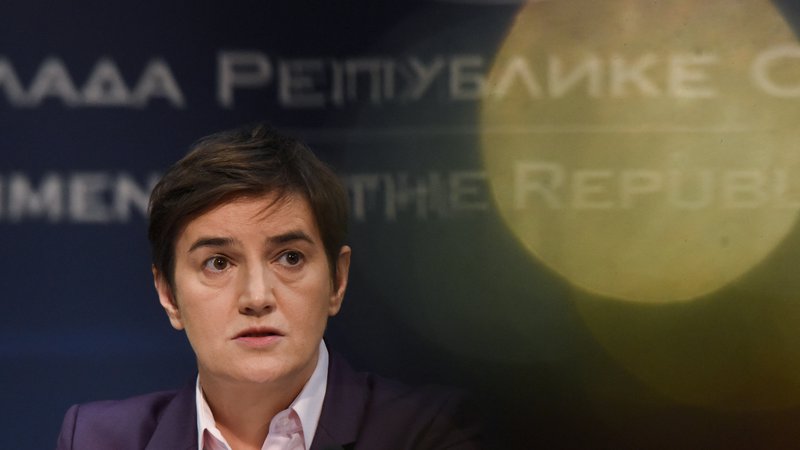 Fotografija: Predsednica vlade Ana Brnabić je zatrdila, da Srbija ne pripravlja sankcij proti Rusiji. Foto Zorana Jevtić/Reuters
