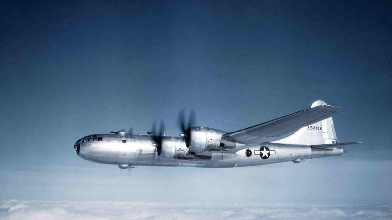 Fotografija: Bombnik B-29 je bil opremljen z namerilnikom, ki naj bi – če ne gre za bistrumni nesmisel – humaniziral vojno. FOTO: U. S. Air Force/Wikipedia

