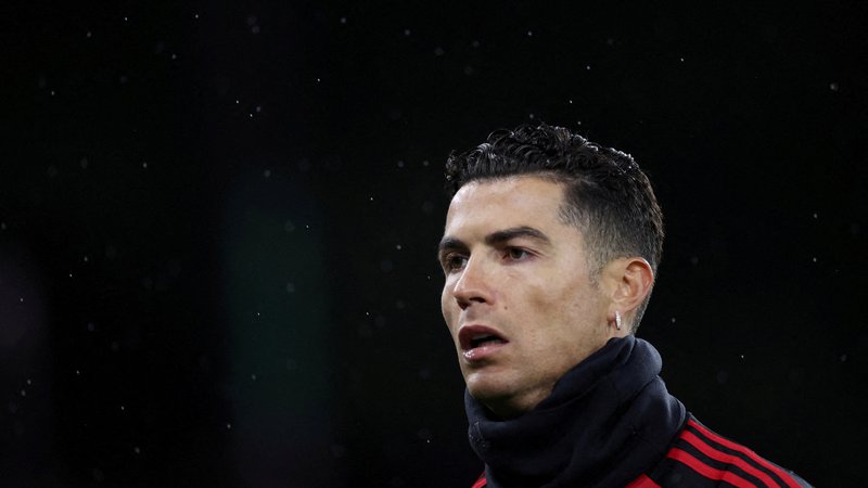 Fotografija: Cristiano Ronaldo naj bi jutri zaigral proti londonskim topničarjem.  FOTO: Carl Recine/Reuters
