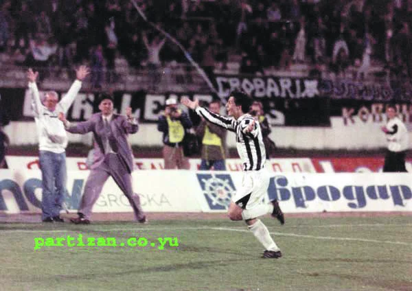Navijači Partizana so oboževali Zlatka Zahovića, ki jih je razvnemal z izjemnimi potezami in čudovitimi zadetki. FOTO: Sport
