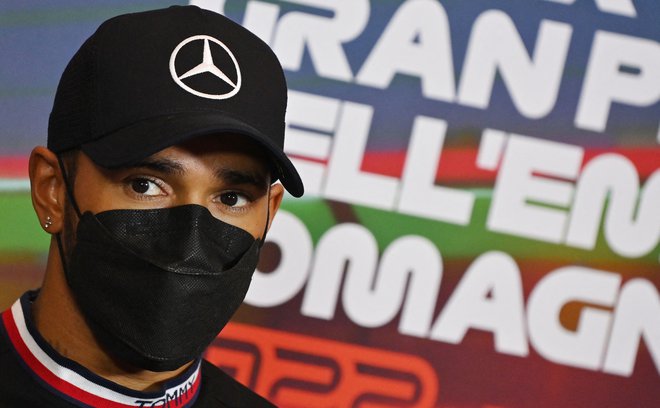 Lewis Hamilton nima konkurenčnega dirkalnika. FOTO: Andrej Isakovic/AFP
