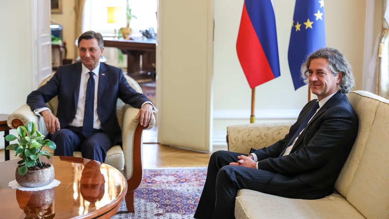 Fotografija: Komu podeliti mandatarstvo za sestavo vlade, za predsednika Boruta Pahorja ne bi smela biti težava. FOTO: Črt Piksi
