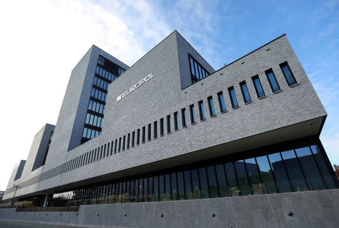 Sedež Europola v Haagu na Nizozemskem.&nbsp;FOTO: Eva Plevier/Reuters
