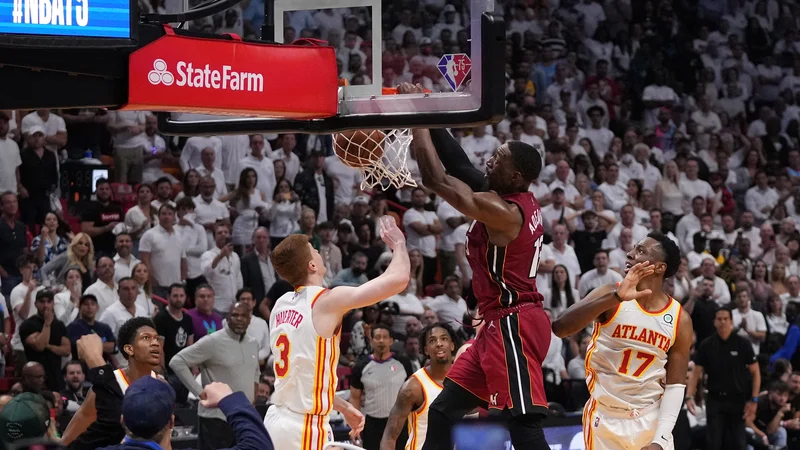 Fotografija: Miamijev center Bam Adebayo je imel glavno besedo pod košem v Miamiju. FOTO: Jasen Vinlove/Usa Today Sports
