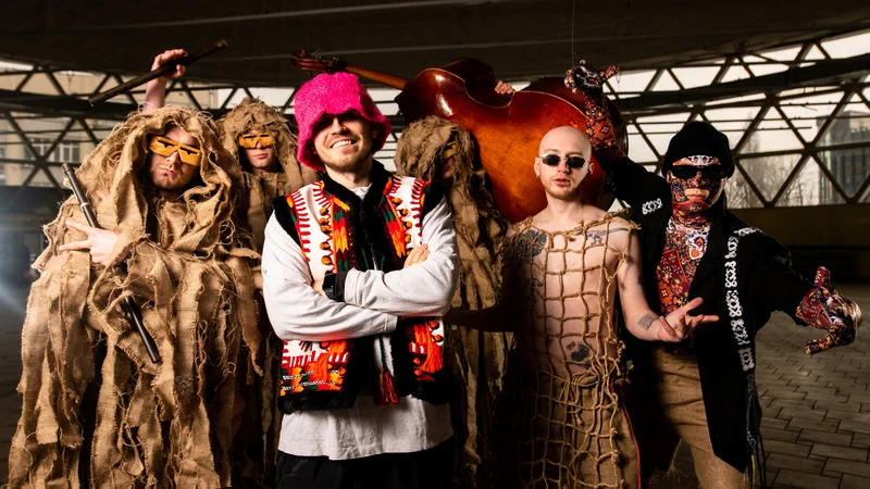 Fotografija: Kalush Orchestra bodo v prvem polfinalnem večeru, v torek, 10. maja, nastopili tik za slovenskimi predstavniki LPS. Foto Eurovision.tv