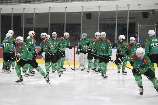Pred hokejisti Olimpije je nova velika zgodba&nbsp;&ndash; nastop v ligi prvakov.&nbsp;FOTO:&nbsp;Leon Vidic/Delo
