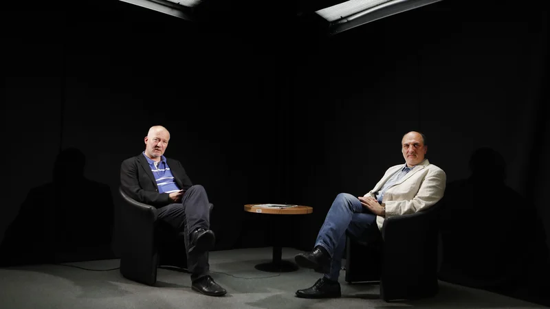 Fotografija: Ali Žerdin in Janez Markeš sta zgrožena nad dogajanjem na RTV. FOTO: Leon Vidic/Delo