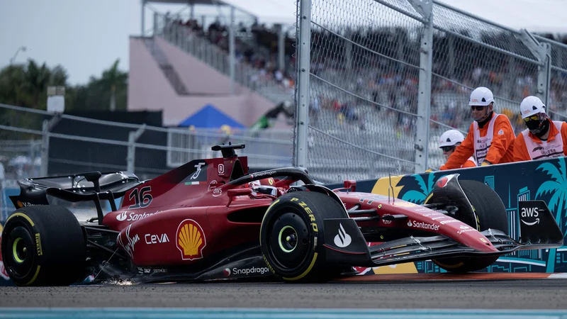 Fotografija: Charles Leclerc med prvim prostim treningom na jugovzhodni obali Združenih držav Amerike. FOTO: Brendan Smialowski/AFP