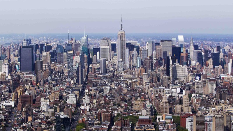 Fotografija: Pogled na spomladanski Manhattan ustavi čas. FOTO: Lucas Jackson/ Reuters
