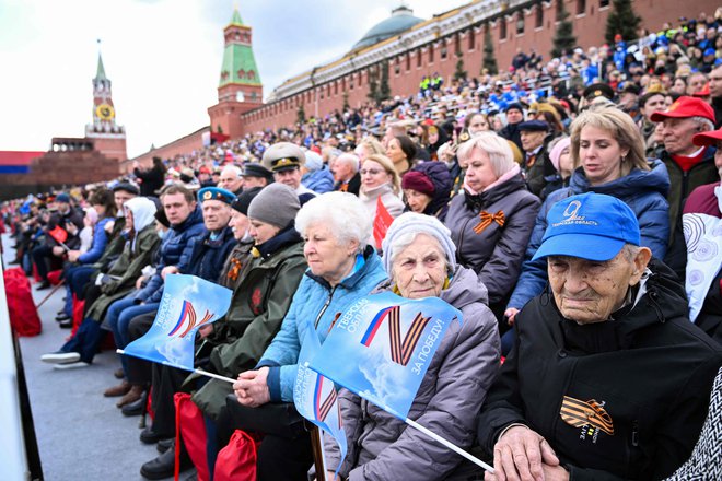 Obiskovalci parade FOTO: Kirill Kudryavtsev/AFP
