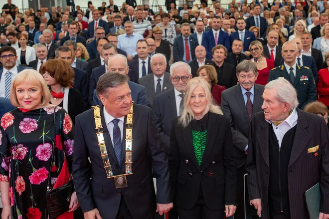 Renata Salecl in Jurij Souček v družbi župana Zorana Jankovića in njegove soproge Mije Janković. FOTO: Voranc Vogel/Delo
