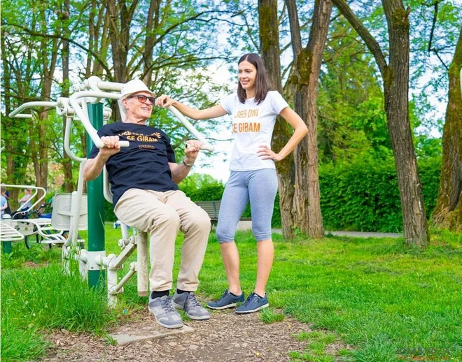 Mesec maj je namenjen gibanju, medgeneracijskemu sodelovanju in dobrim delom. FOTO: Šimen Zupančič

