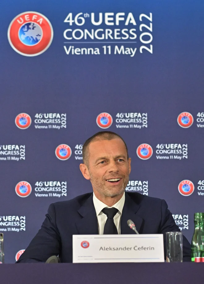 Predsednika Uefe so na kongresu že malce šaljivo izzvali z vprašanjem o morebitni novi kandidaturi. FOTO: Joe Klamar/AFP

