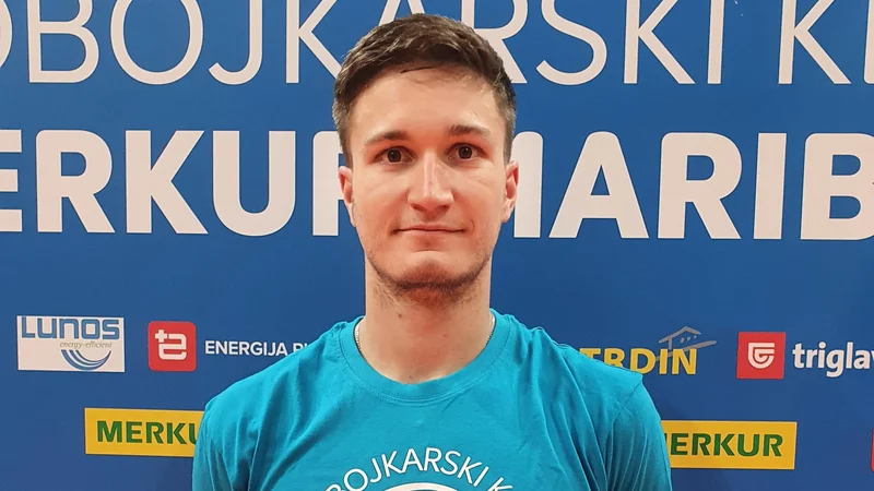 Fotografija: Žiga Kumer bo športno pot nadaljeval pri mariborskih odbojkarjih. FOTO: OK Merkur Maribor
