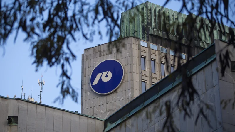 Fotografija: NLB je v prvem četrtletju zaznamoval prevzem N banke, nekdanje Sberabank, ki jo je NLB s prevzemom rešila pred prisilno ukinitvijo. FOTO: Jože Suhadolnik/Delo
