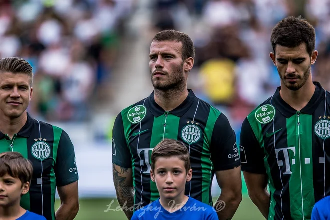 Miha Blažič je bil ves čas finalne tekme madžarskega pokala na igrišču. FOTO: Facebook Ferencvaros
