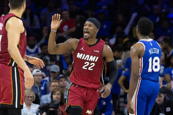 Jimmy Butler je bil prvi Miamijev mož v Philadelphii. FOTO: Bill Streicher/Usa Today Sports
