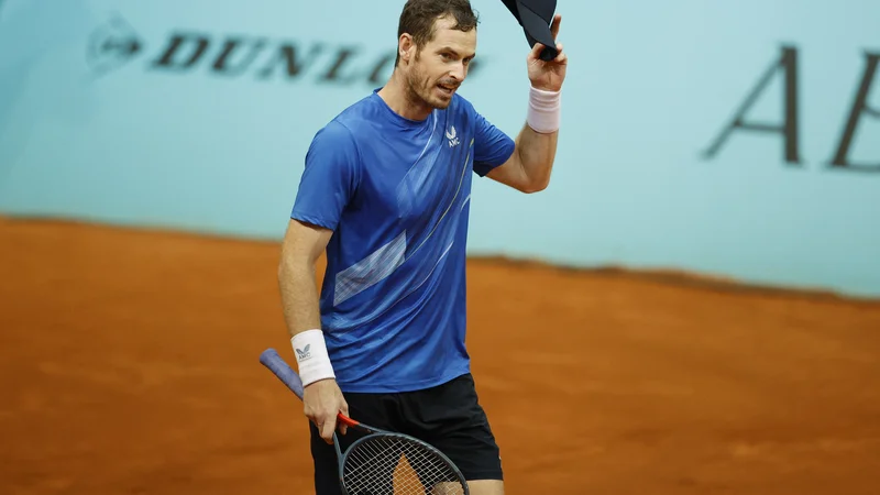Fotografija: Prvi cilj Andyja Murrayja (na fotografiji) je vnovičen nastop na domačem grand slamu v Wimbledonu. FOTO: Juan Medina/Reuters
