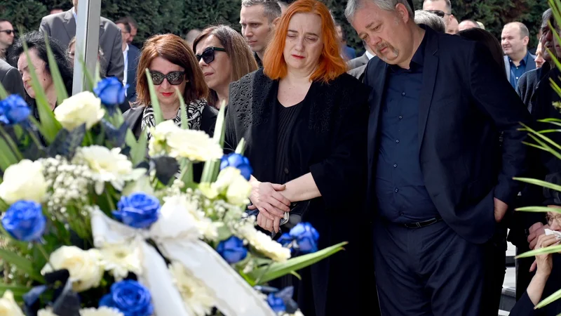 Fotografija: Od Ivice Osima se je takole poslovil njegov sin Amar. FOTO: Elvis Barukčić/AFP