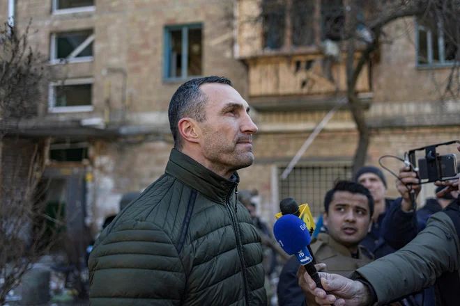 Vladimir Kličko se bori za domovino. FOTO: Marko Djurica/Reuters
